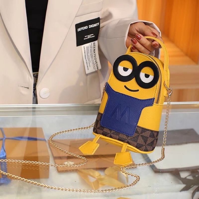 TÚI MINION SIZE TO VỪA ĐIỆN THOẠI