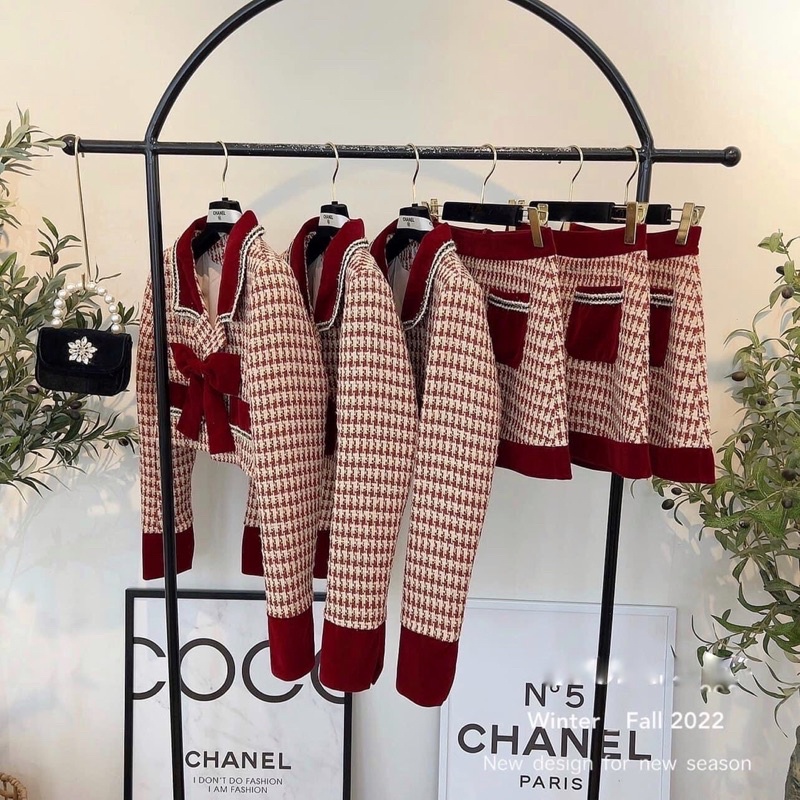 Sét dạ đỏ nhũ nơ ngực pha nhung Noen, Tết