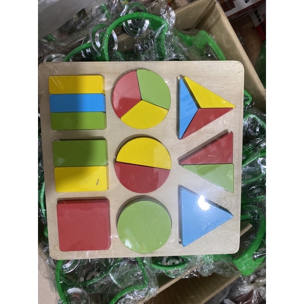 Bộ đồ chơi hình khối gỗ