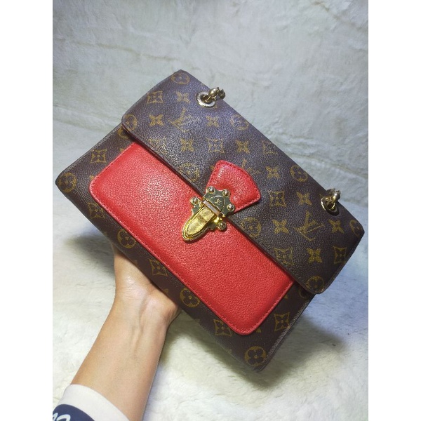 Túi xách si hiệu Louis Vuitton