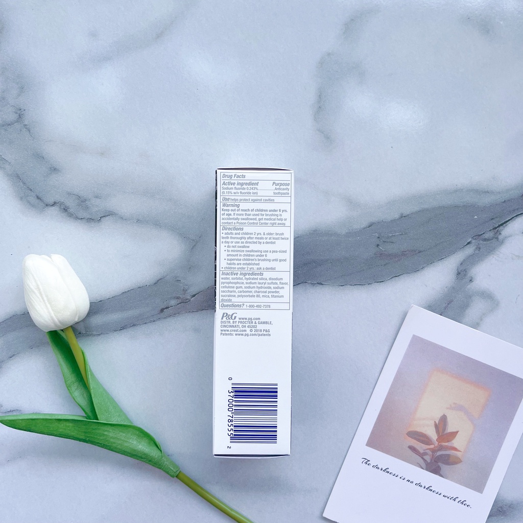 Kem Đánh Răng Crest 3D White làm trắng răng chuyên sâu - Hộp 116gr