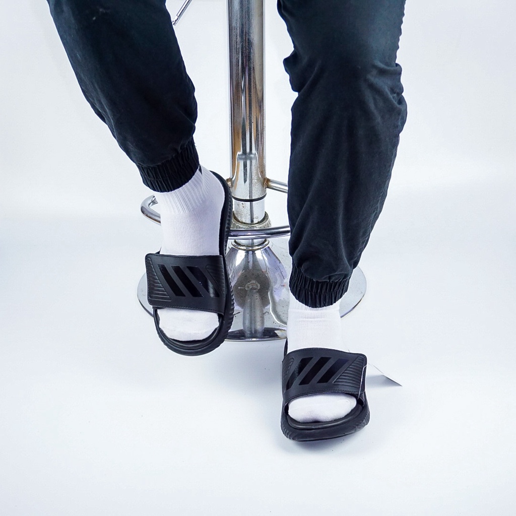 Dép nam quai ngang Alphabounce đen trắng - quai dán xé cực chất