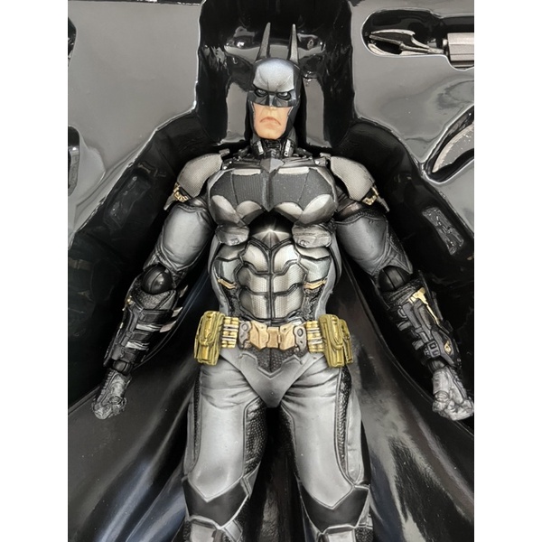 Mô hình động Play Arts Kai Batman Arkham Knight
