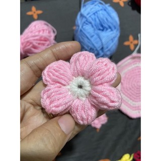 Hoa len móc sẵn-ib chọn màu