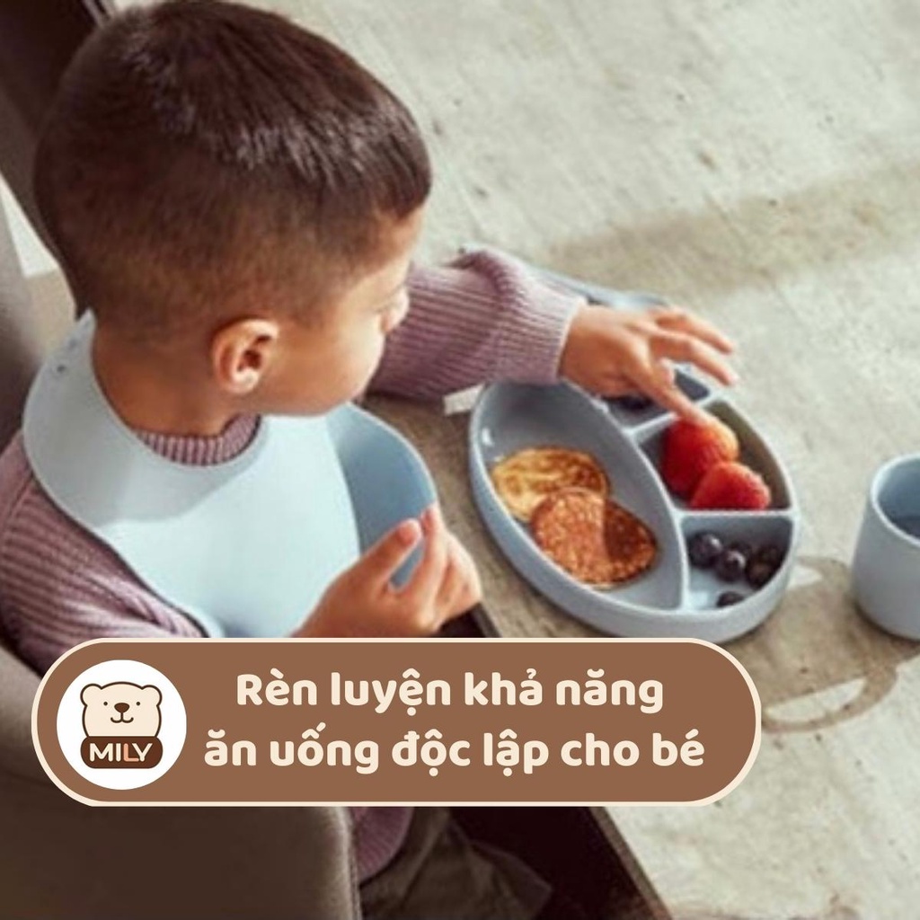 Khay ăn dặm chính hãng Mily 4 ngăn hình oval chất liệu silicone chống đổ.