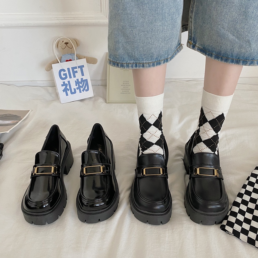 - GIÀY NỮ LOAFER CAO GÓT THỜI TRANG