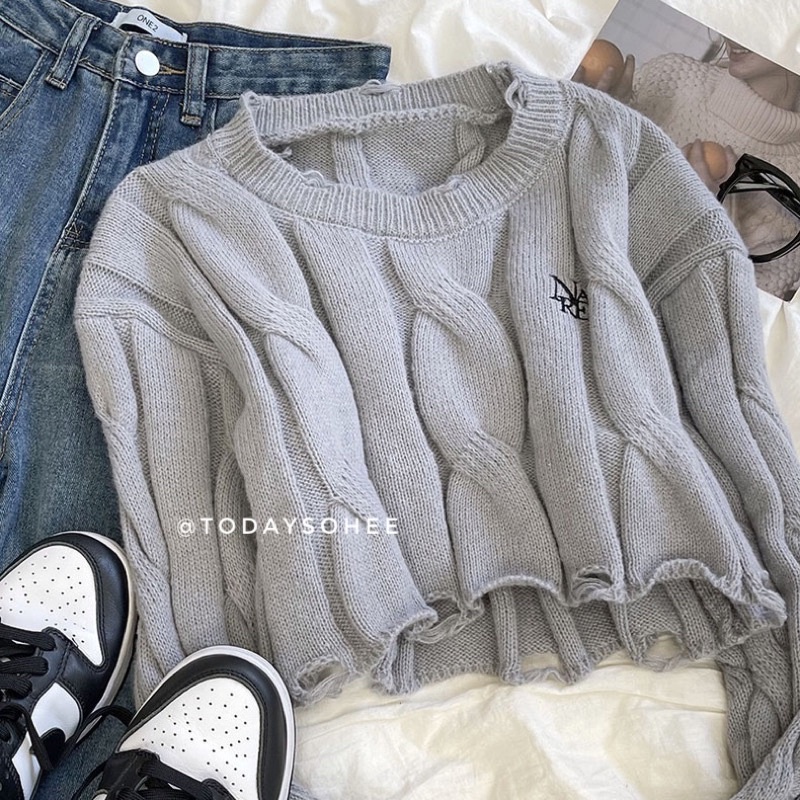 Croptop len thêu logo