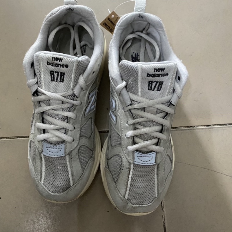 Giày chính hãng đã qua sử dụng