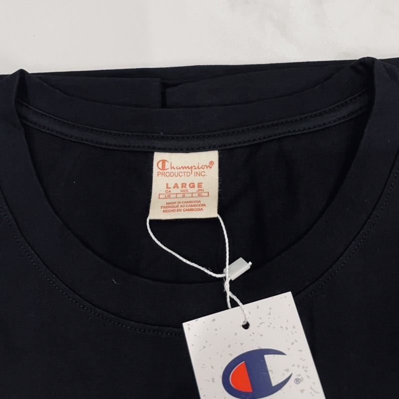 Áo thun nữ trắng đen, Áo thun cổ tròn VNXK chất cotton thoáng mát