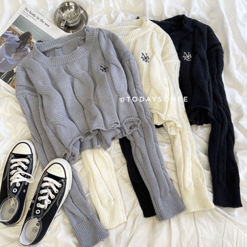 Croptop len thêu logo