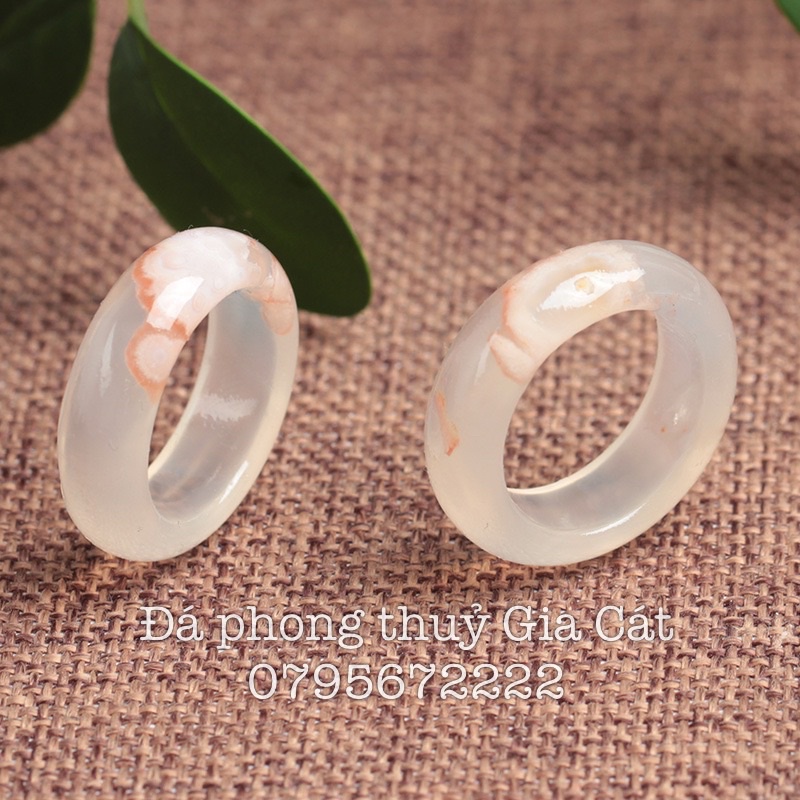 Nhẫn đá hoa anh đào hàng đẹp kiểm định