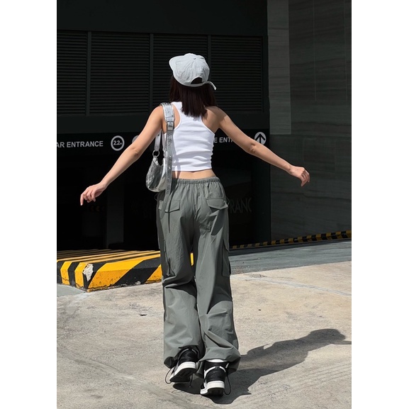 TIDYCHIC - Quần dù túi hộp / Parachute Pants | BigBuy360 - bigbuy360.vn