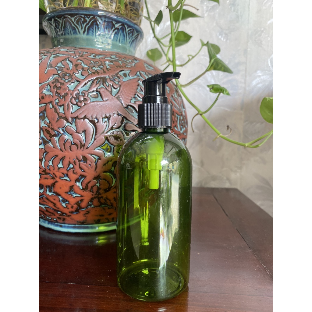 Chai nhựa Pet Xanh Lục 300ml vòi nhấn