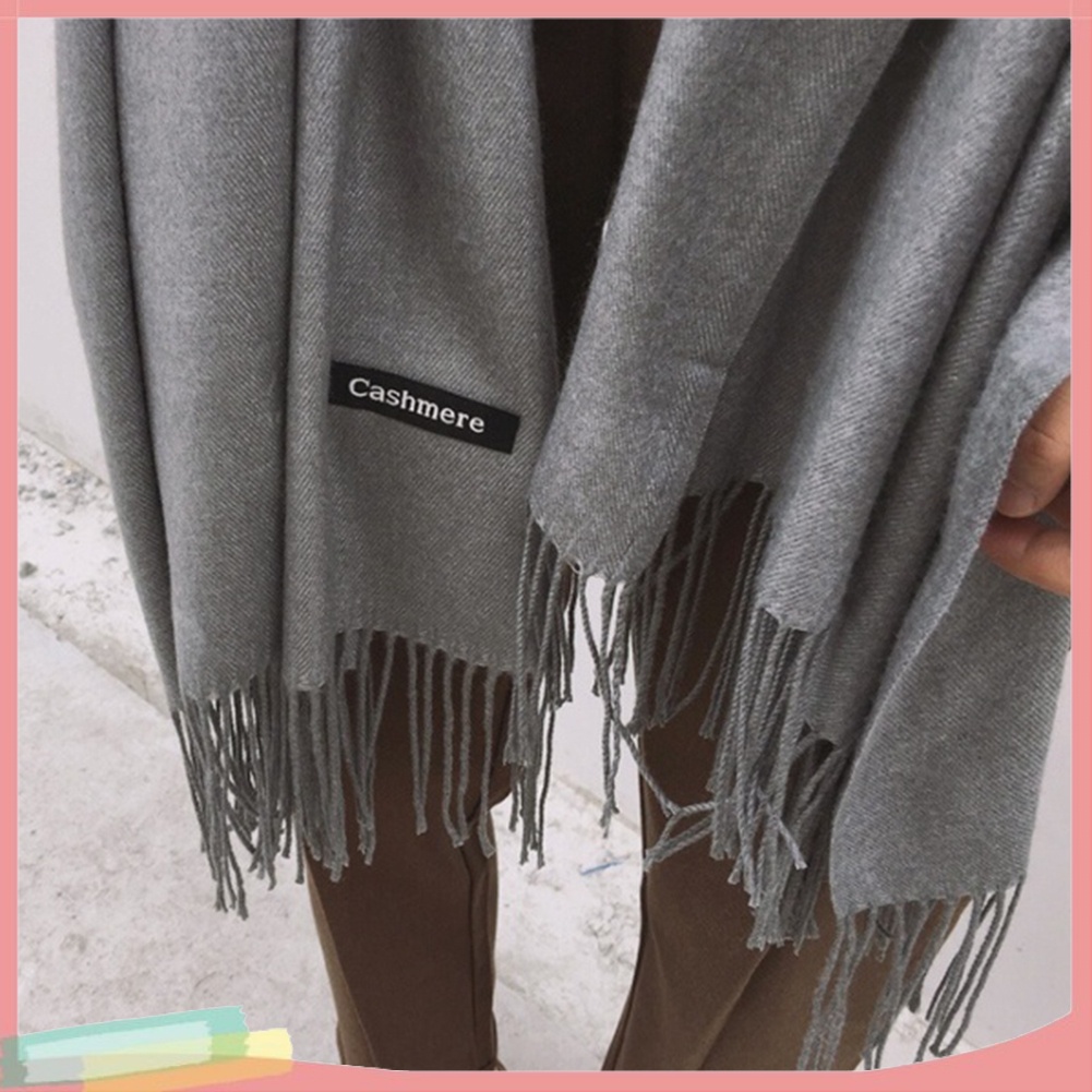 Khăn choàng màu trơn phối tua rua thời trang cho nữ