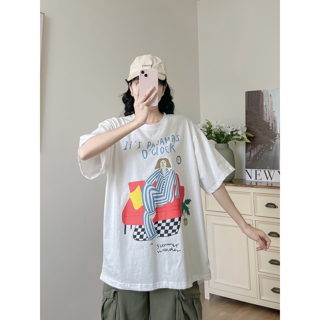 Áo thun in hình It's Pajamas O'clock màu trắng Miều Est.2013
