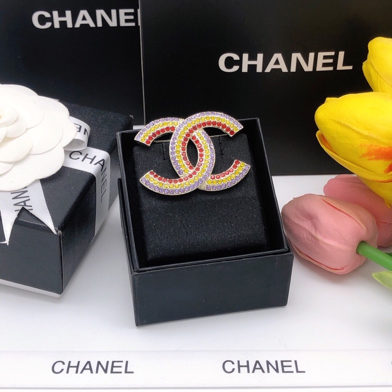 Trâm & Ghim cài áo đính đá 3 màu độc đáo chữ C đôi logo Channel CN cao cấp