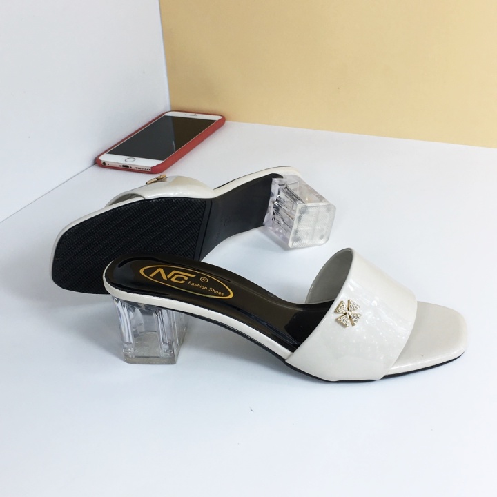 Dép nữ Guốc cao gót 5 phân đế vuông da bóng cao cấp có  big size 40,41,42 -  DN 108