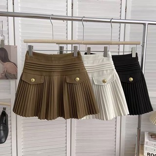 Chân váy dập ly ngắn túi cúc