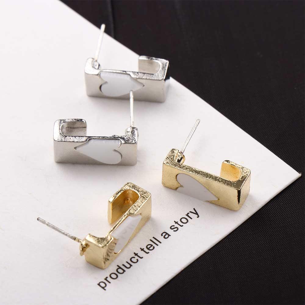 Khuyên Tai Kim Loại Hình Vuông Trái Tim Sang Trọng Phong Cách Retro Cho Nữ