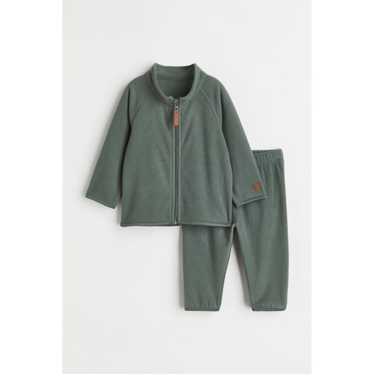 Bộ nỉ Hm Aut | săn sale HM Japan