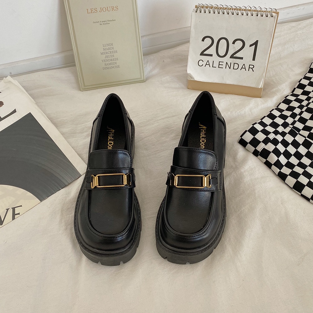 - GIÀY NỮ LOAFER CAO GÓT THỜI TRANG