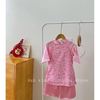 Set áo dài cách tân tay phối lụa kèm cài ngọc