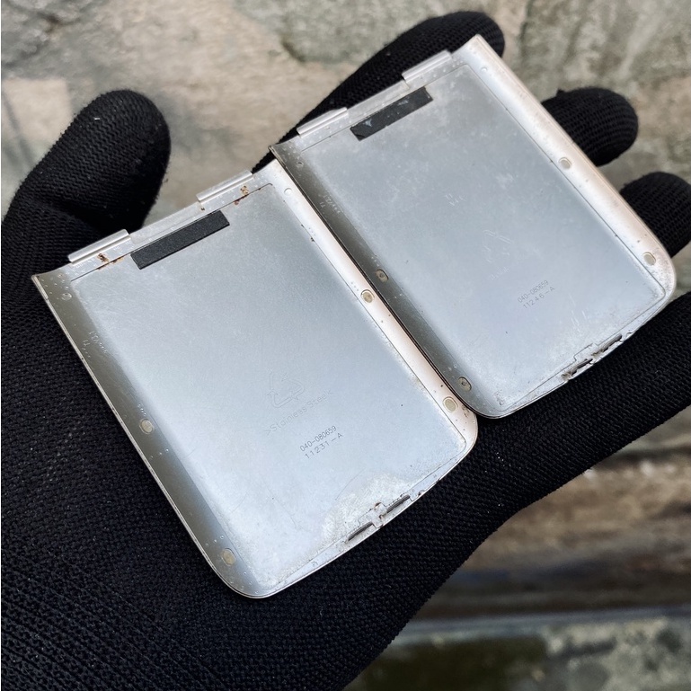 Nắp lưng zin thay thế cho Nokia E6 Màu Bạc - Hàng bóc máy nguyên bản.