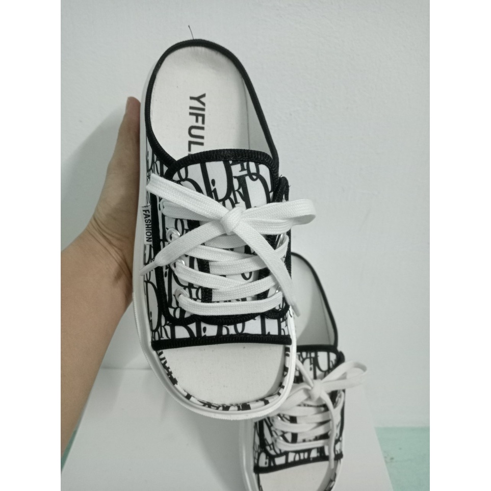 {ƯU ĐÃI}Sục thể thao đạp gót hở mũi canvas vải chữ buộc dây độn đế, buộc dây thời trang hottren