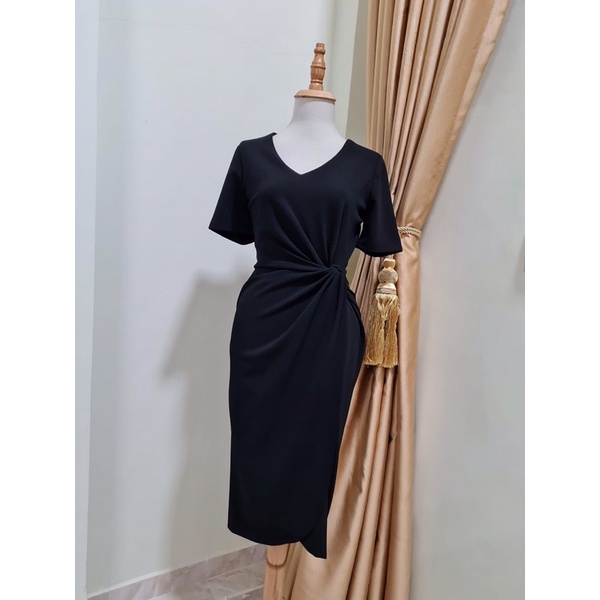 ĐẦM XUẤT DƯ TAHARI