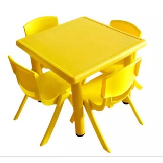 Bàn đúc vuông nhập khẩu