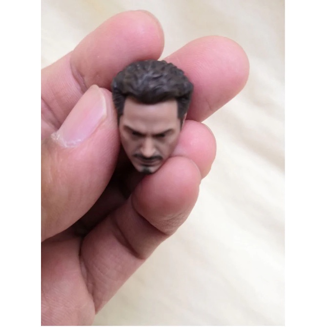 Đầu Nhân Vật Tony Stark Tỉ Lệ 1 / 12 Cho Mô Hình 6 "