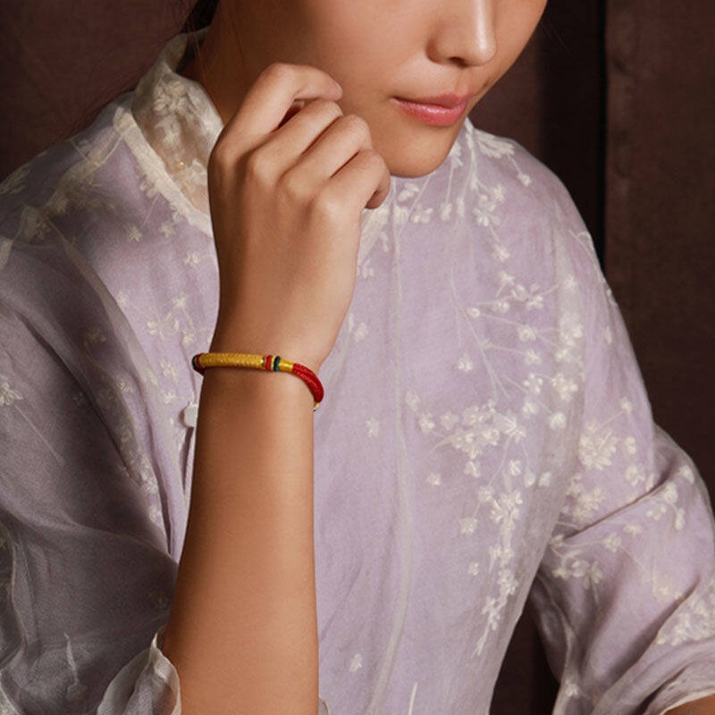 Vòng Tay Dây Bện Màu Bạc s999 Mặt Kim Cương Khắc Chữ Handmade RL-2023