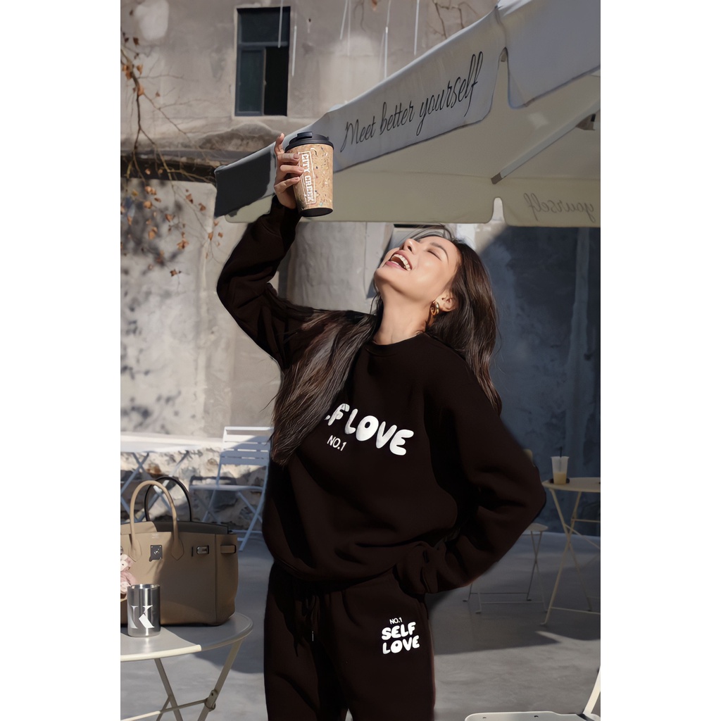 Bộ Áo Nỉ SELF LOVE Quần Jogger Đen Nữ Dáng Rộng