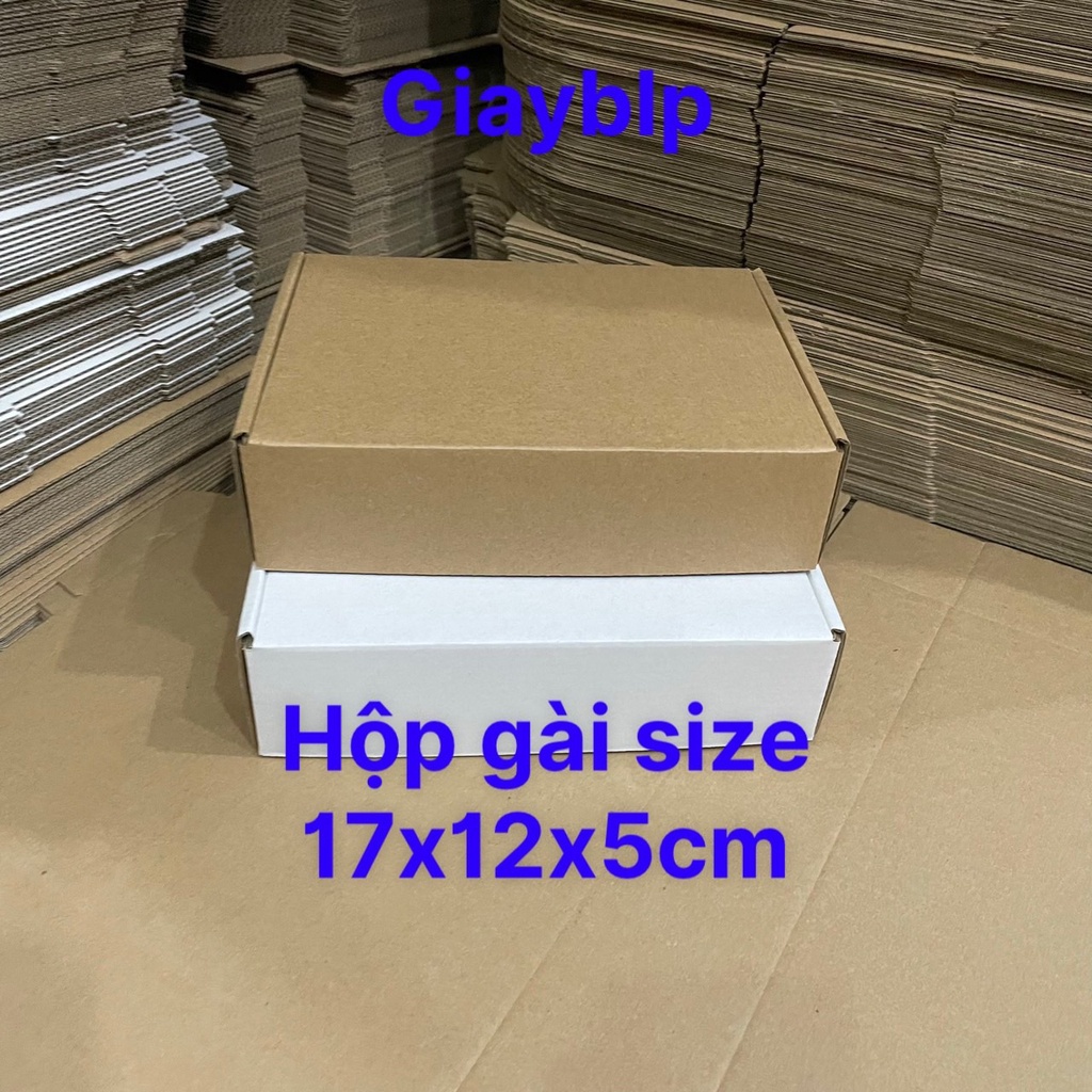 Hộp carton gài đựng ốp lưng , phụ kiện size 17x12x5cm
