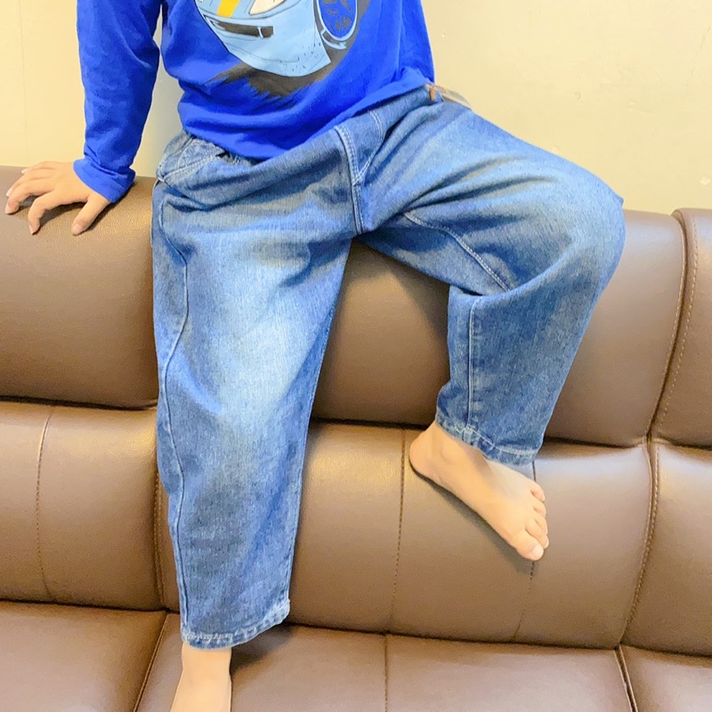 Quần Jean Dài Bé Trai Dáng Baggy, Quần bò bé trai hàn quốc 10-42 kg chất bò dày mềm.
