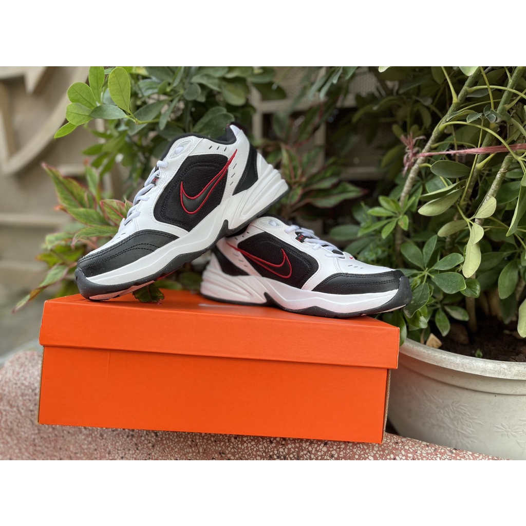 Sneaker Nike AIR Monarch IV man size 42-43