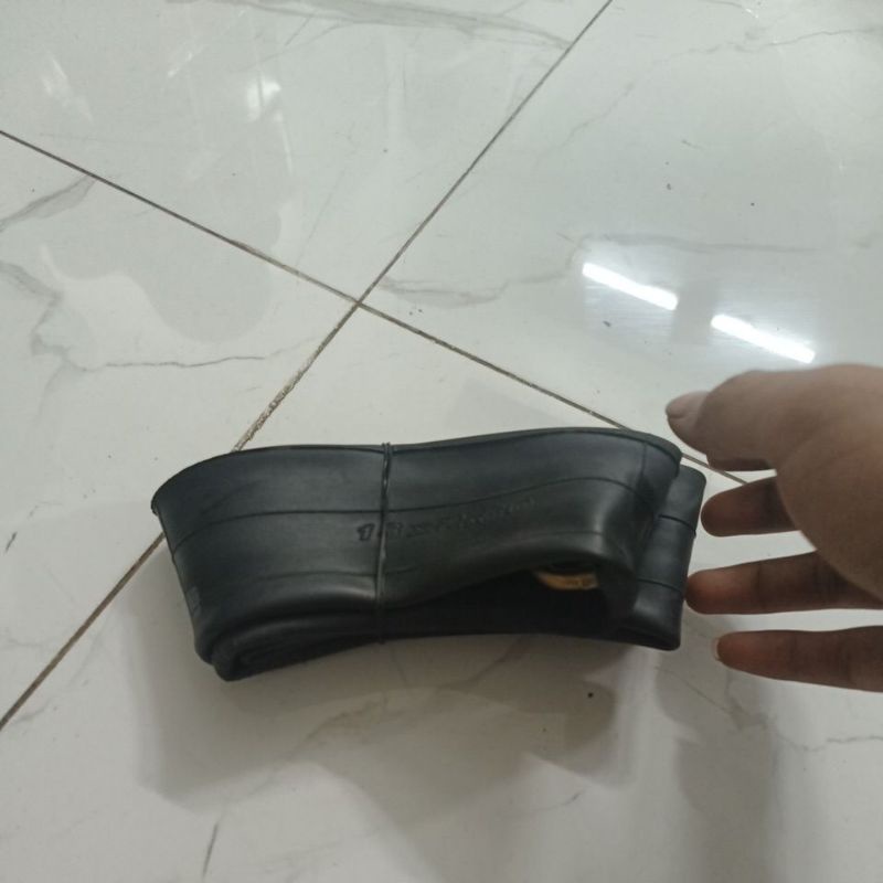 Ruột 12 xe điện