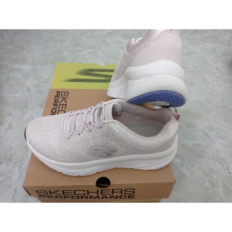 Giày skechers nữ chính hãng