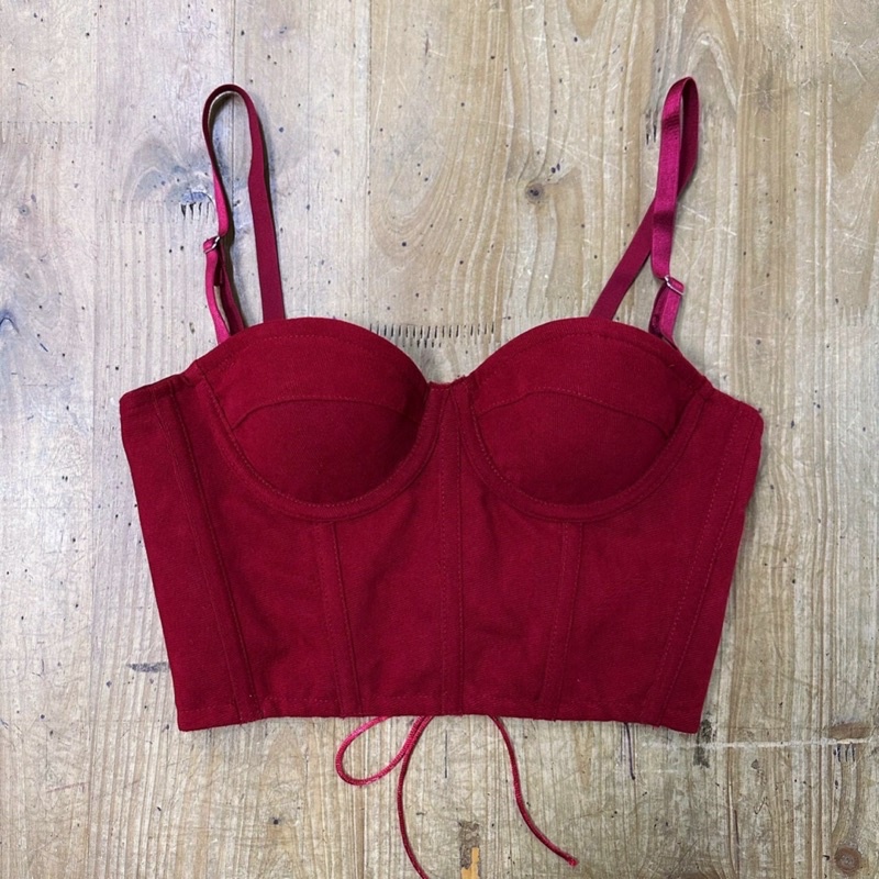 Croptop nhung đỏ 2 dây