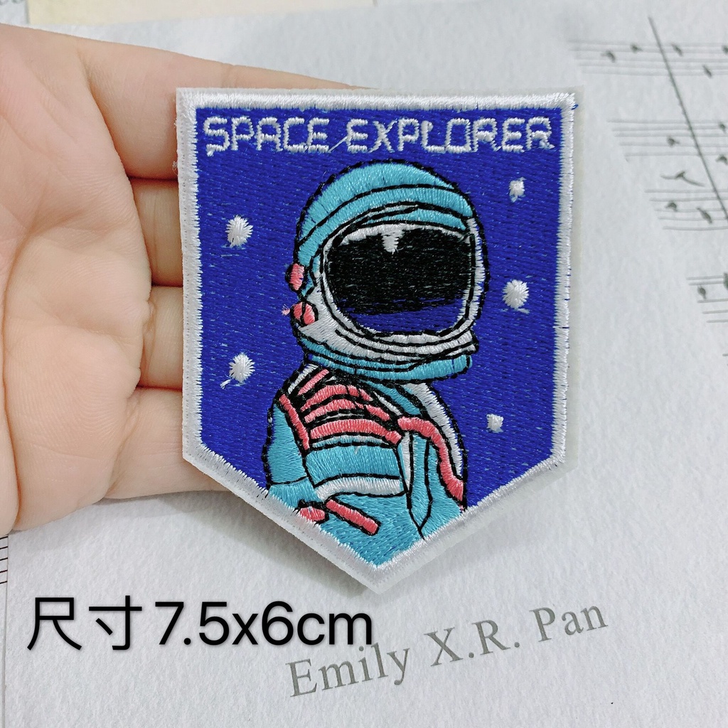 Sticker Ủi Thêu Hình Mèo Không Gian Dễ Thương