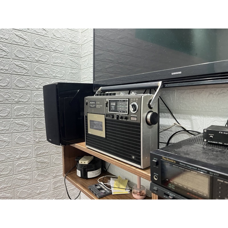 Đài Radio Cassette Sony CF-1700
