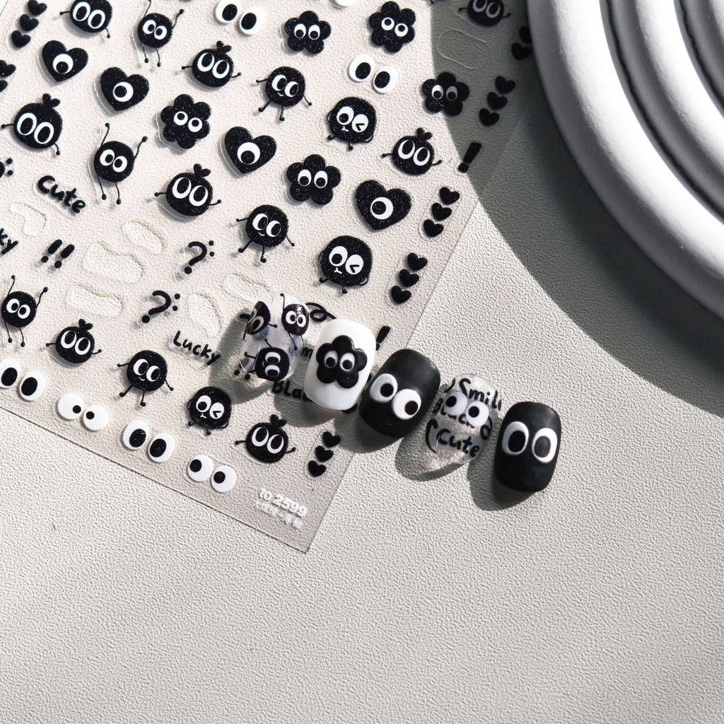 Miếng Dán Trang Trí Móng Tay Màu Đen Xinh Xắn to2599