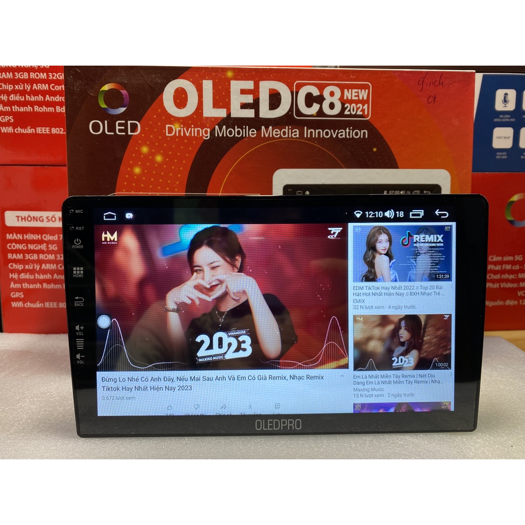 Combo màn hình OLEDPRO C8 kèm mặt dưỡng,dây nguồn zin cho xe MISUBISHI ATTRAGE