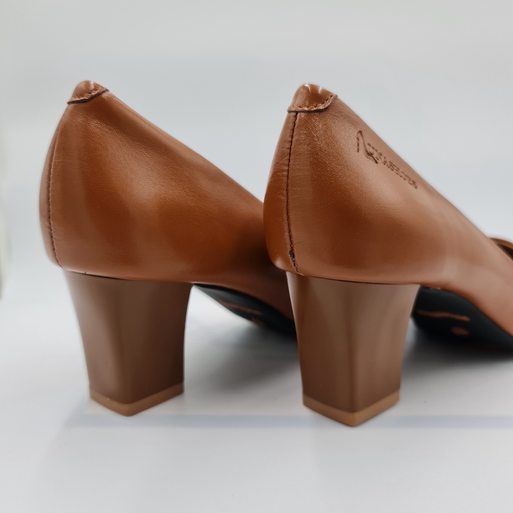 Cao gót nữ 5p Lunashoes 5006 giày da bò thật guốc mũi nhọn cho mẹ đen đỏ trắng nâu bảo hành 24 tháng