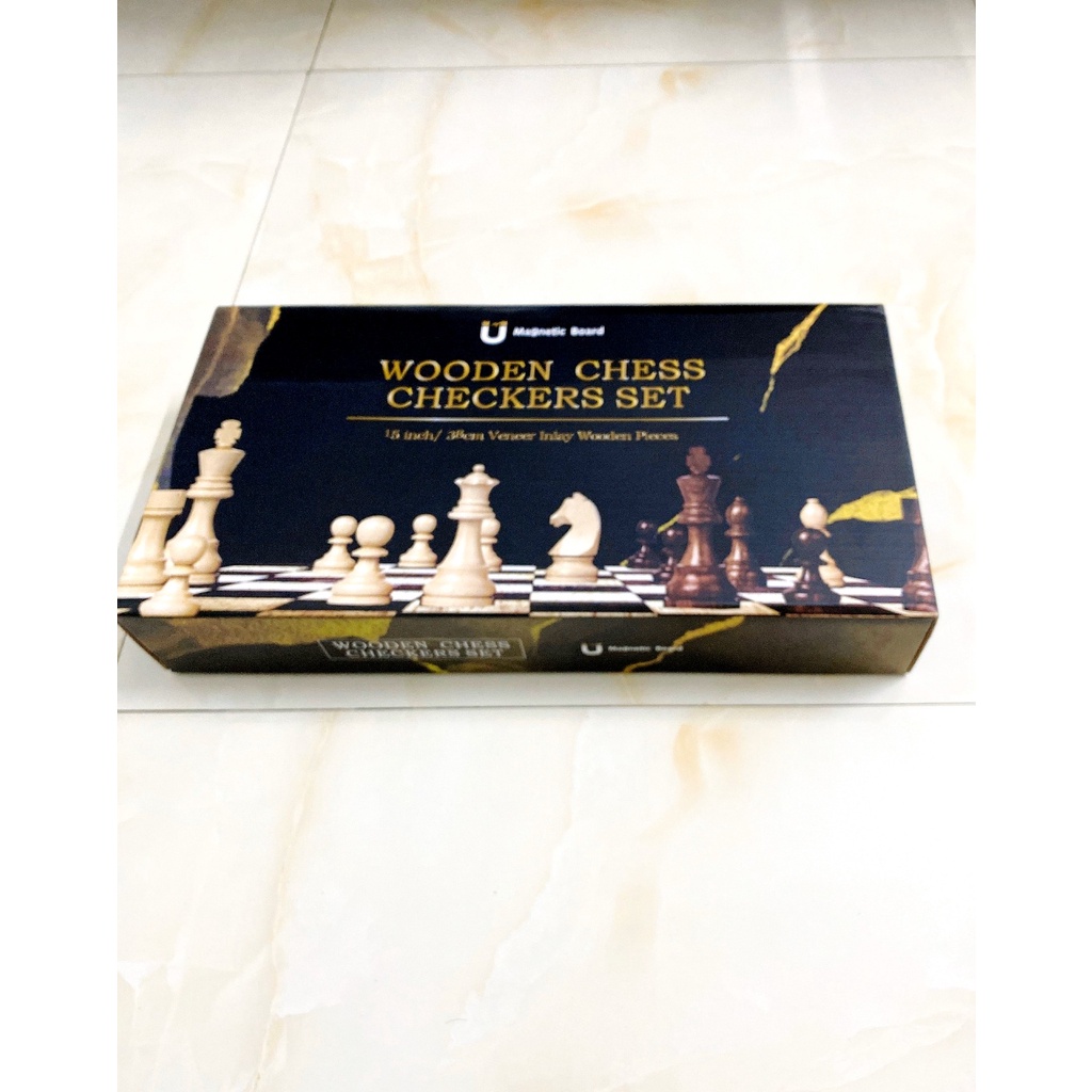 Bàn cờ vua nam châm bằng gỗ óc chó cao cấp kích thước 39x39 cm