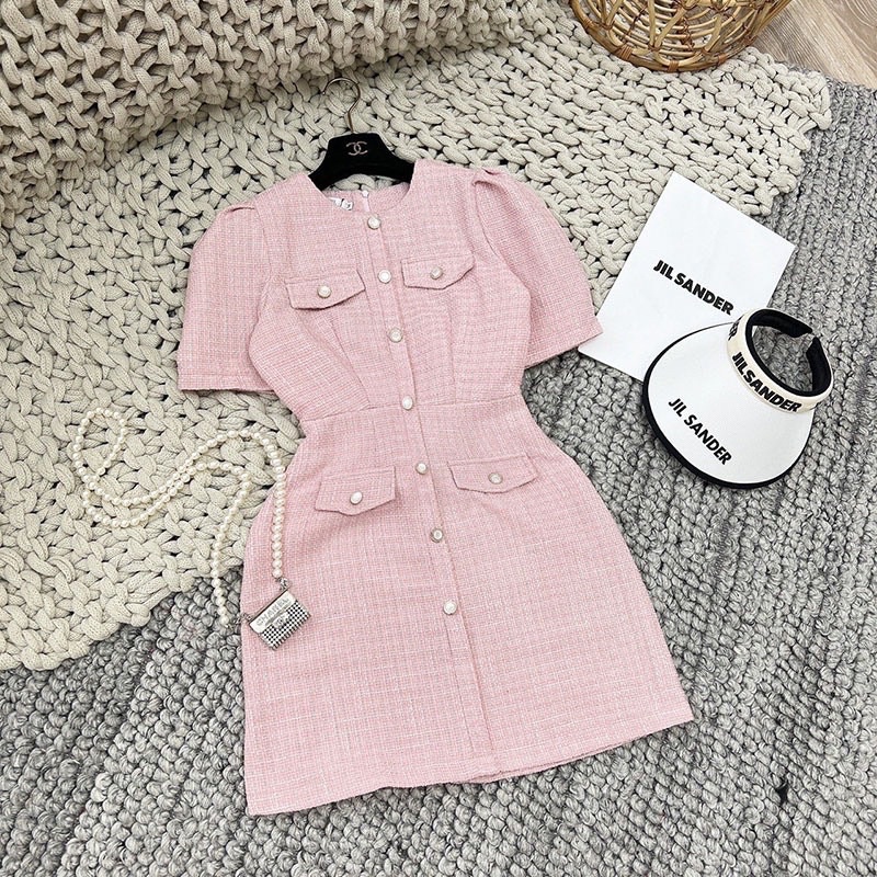 Váy Dạ Màu hồng pastel nhẹ nhàng nữ tính, chị em mặc đi làm đi chơi đều đẹp