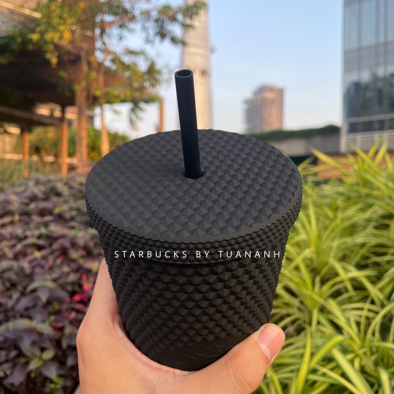 Ly Starbucks Studded Matte Black 710ml