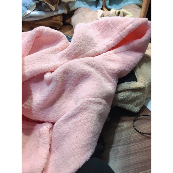 Áo phao, lông cừu  ảnh minh hoạ