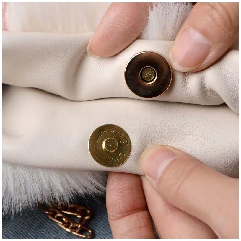 Plus Túi Xách Đeo Vai Phủ Bông Phối Dây Xích Thời Trang Sành Điệu