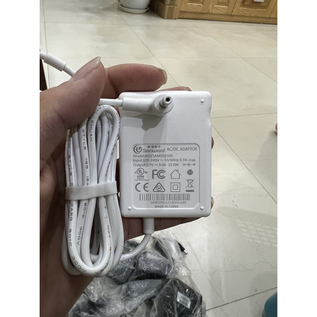 BẢO HÀNH 1 ĐỔI 1 sạc pin 5v 3a loa Bluetooth sony